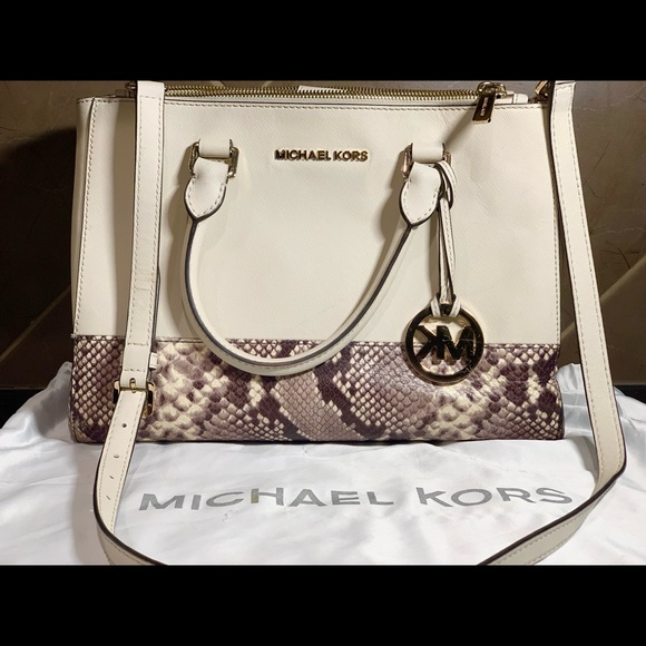 Brand new Michael Kors hand bag - Picture 2 of 5